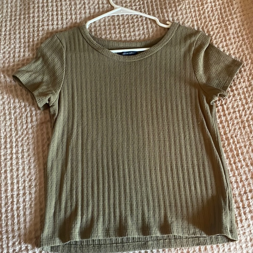 American eagle tee shirt